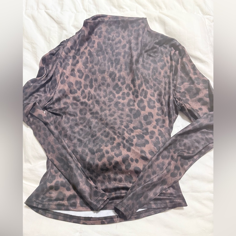 NWOT - SHEIN Leopard Print Long Sleeve Blouse - Small